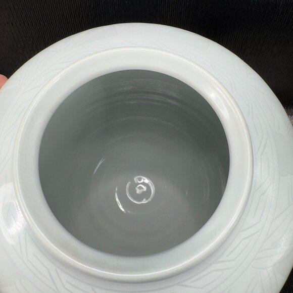 Celadon Pottery Vessel Vase With Bamboo Pattern Light Green Artist Signed Vase - Picture 6 of 15